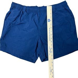 Columbia PFG shorts size Large